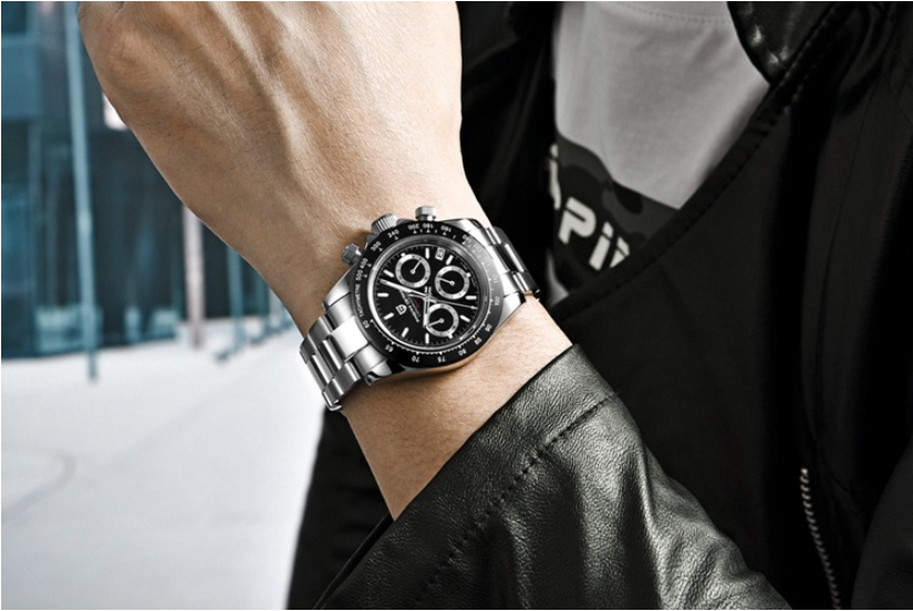 Pagani Design Steel Band Quartz Watch: A Stylish and Reliable Timepiece