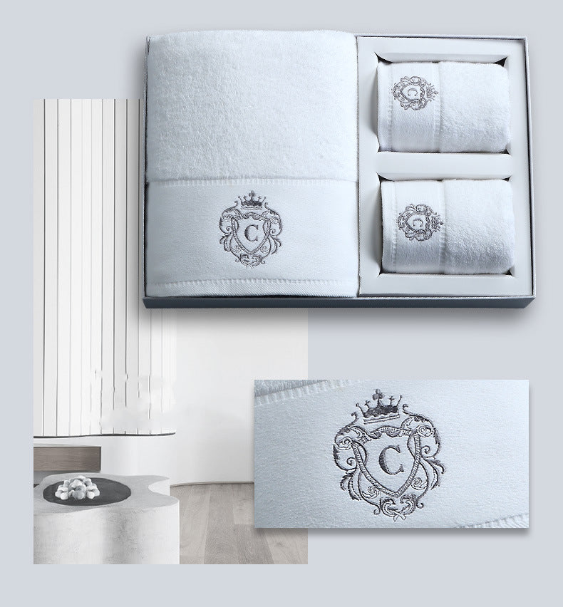 Get Luxurious with Three-Piece Hotel Bath Towel Set