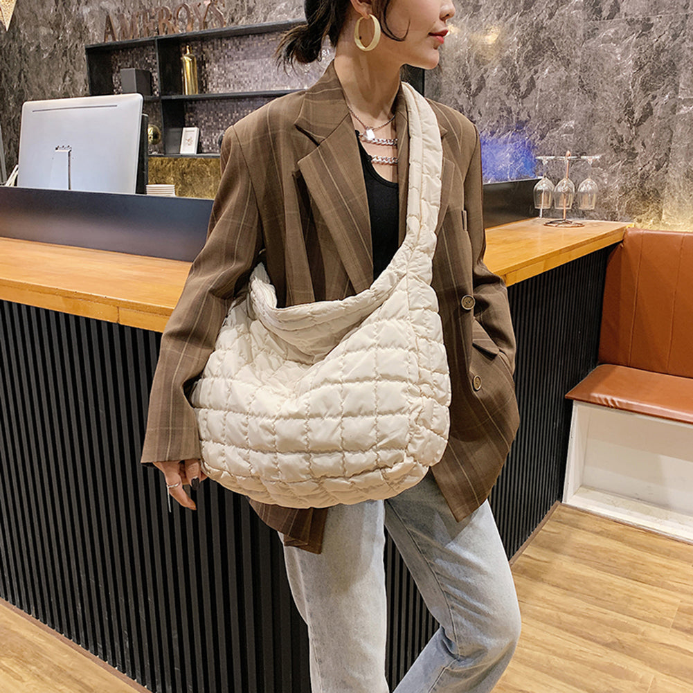 Lattice Pattern Shoulder Bag